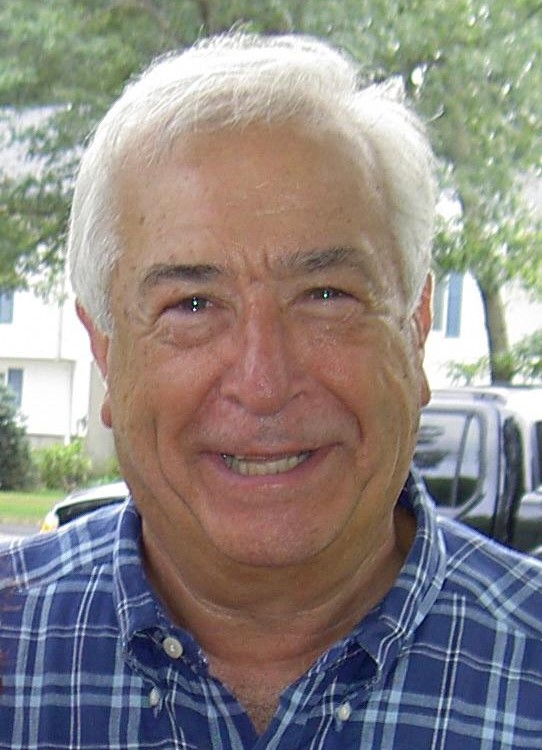 Lester D. Mencis, 85