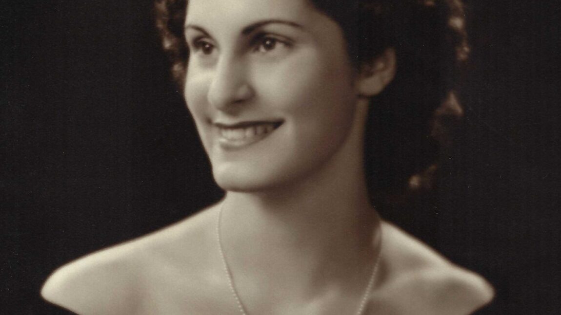 Gloria M. (Colantonio) DiMattia, 95