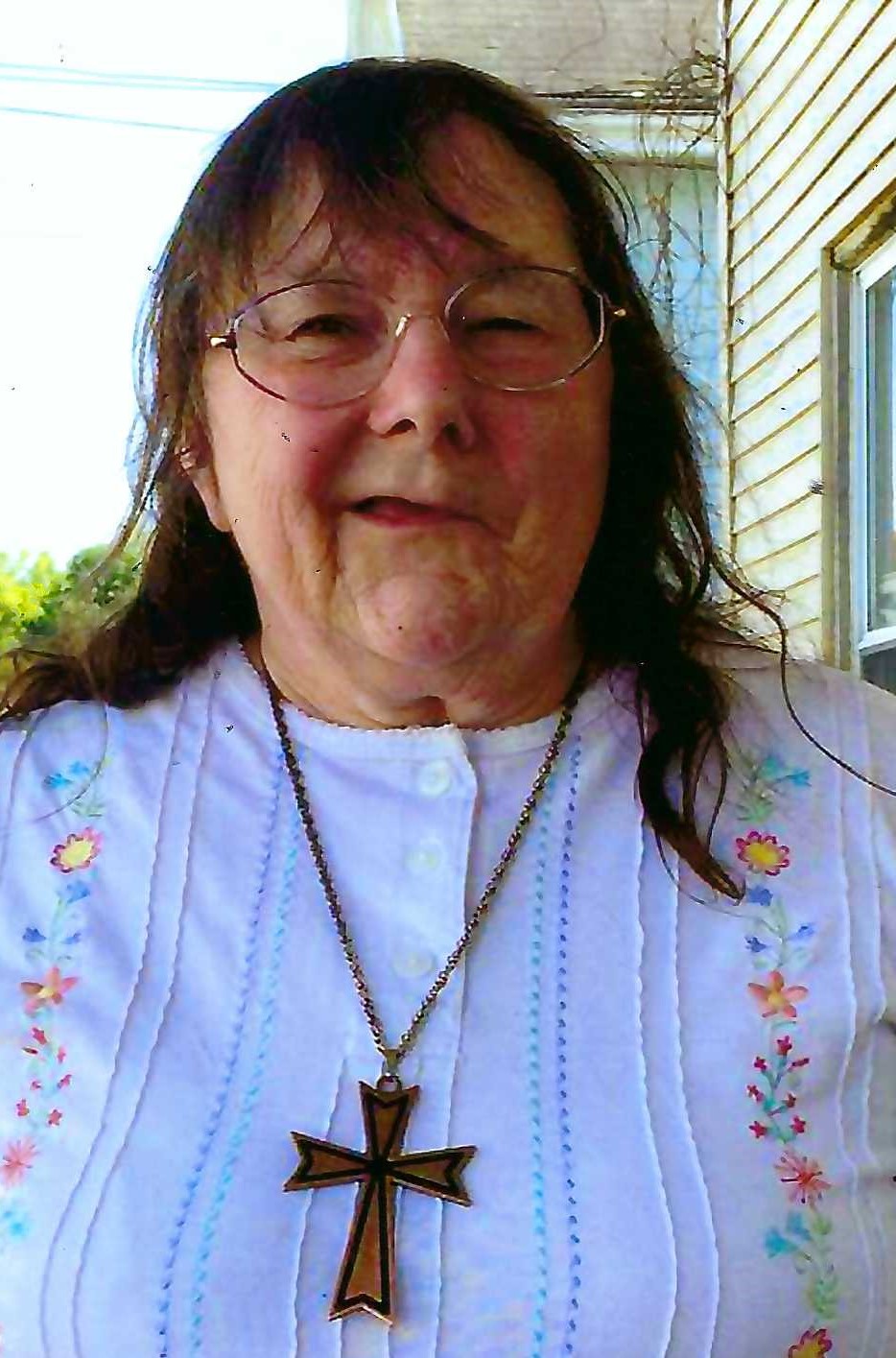 Linda (Barnard) Leonard, 72