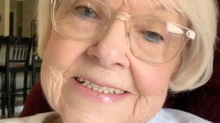 Gloria L. (Dinsmore) Dorr, 82
