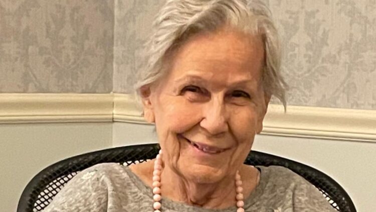 Gail J. Jennings, 87