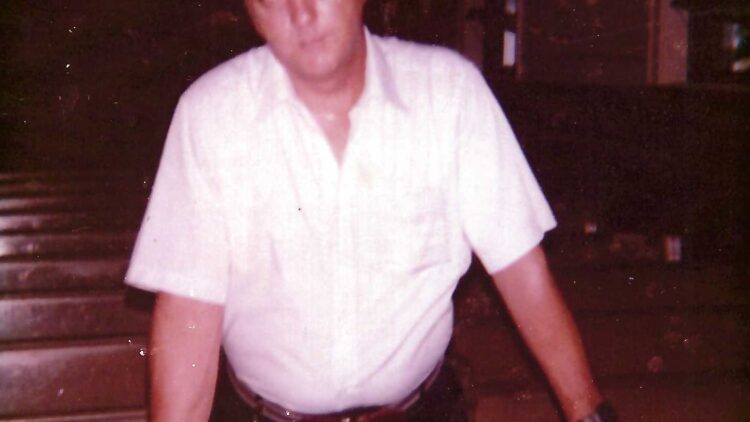 Robert C. Luna, 79