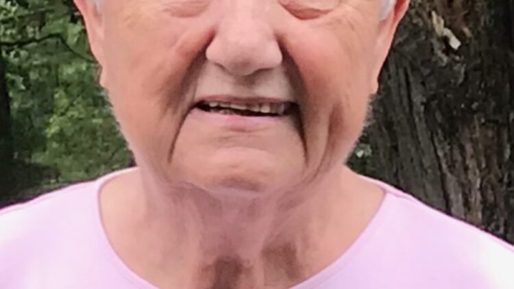 Jacquelyn Patricia (Hunt) McCusker, 88