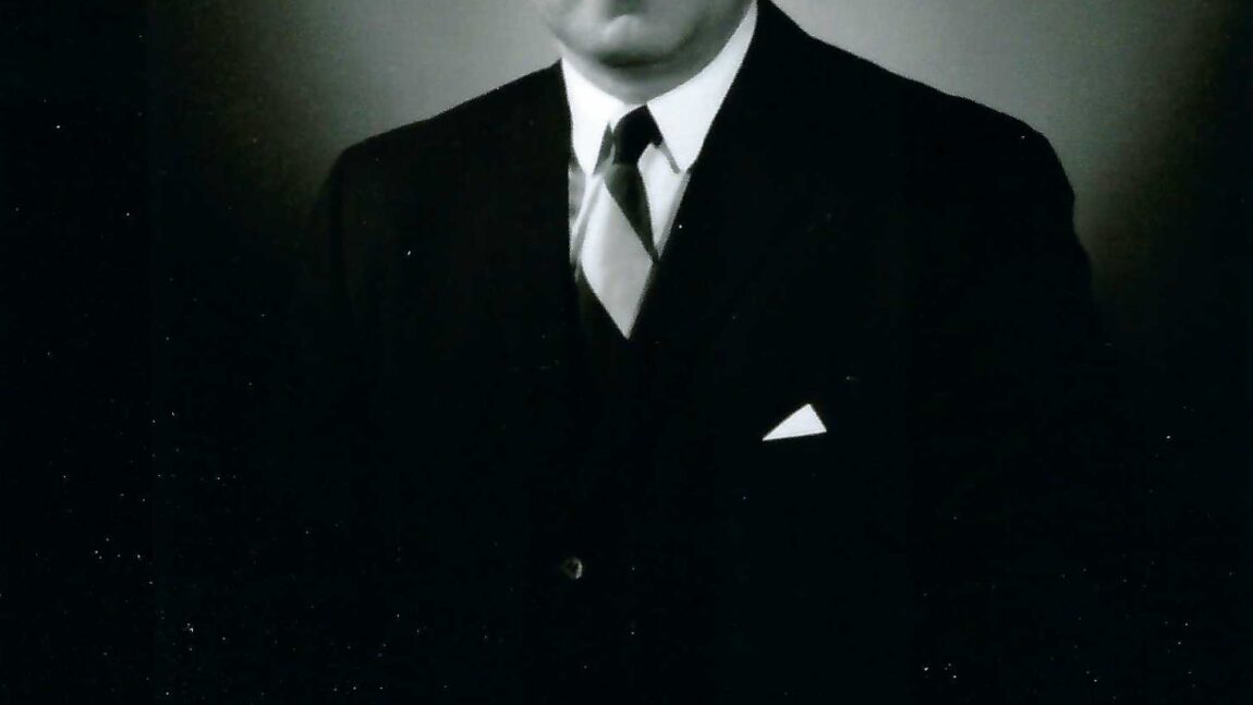 George E. Cantwell, 95