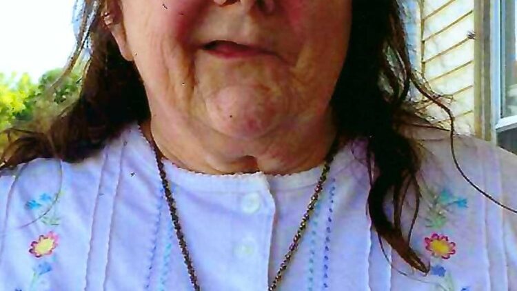 Linda (Barnard) Leonard, 72