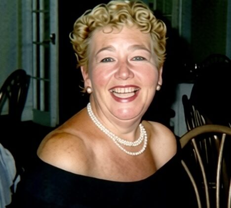 Sarasue (Mueller) Dick, 75